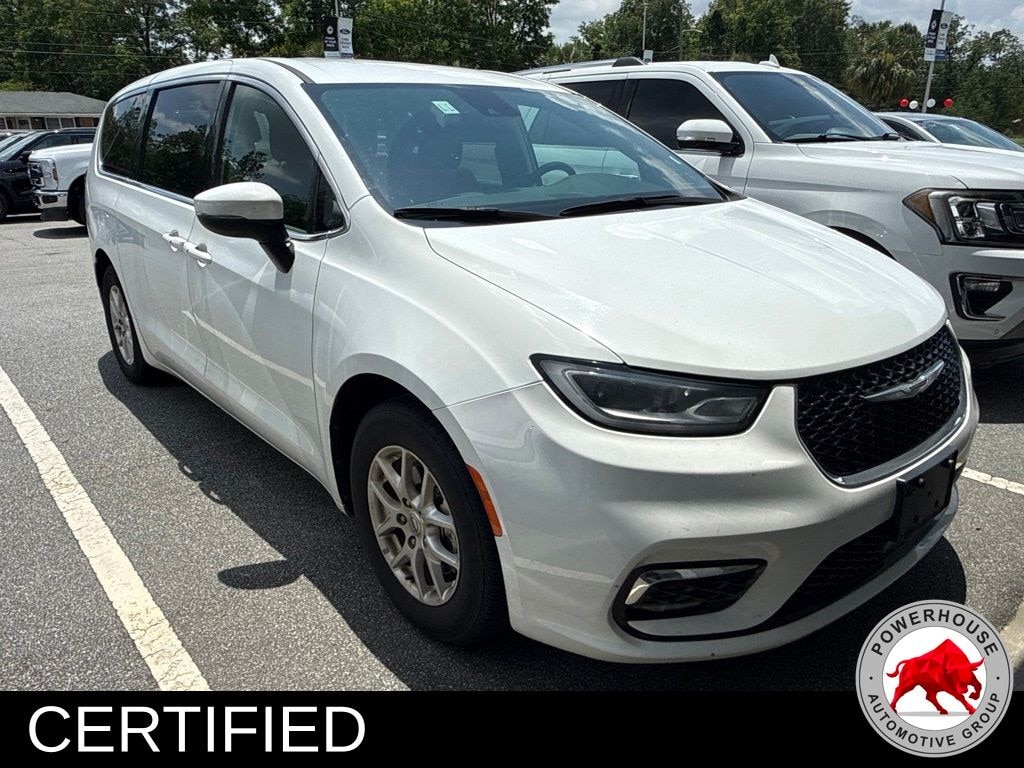 Certified 2023 Chrysler Pacifica Touring L Minivan/Van
