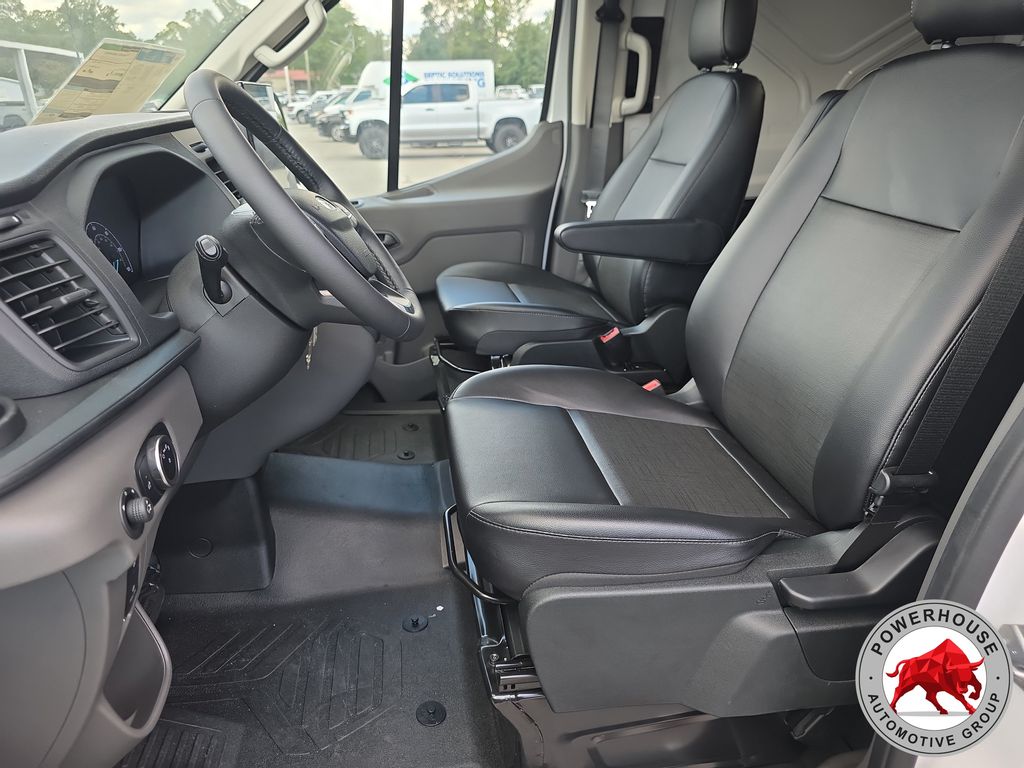 2025 Ford Transit Van Base - Photo 23