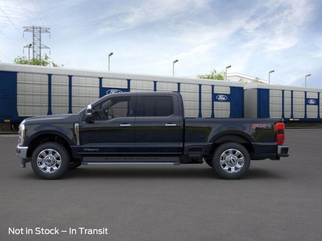 New 2025 Ford F-250SD Lariat Truck