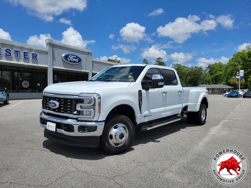 New 2026 Ford F-350SD Lariat Truck