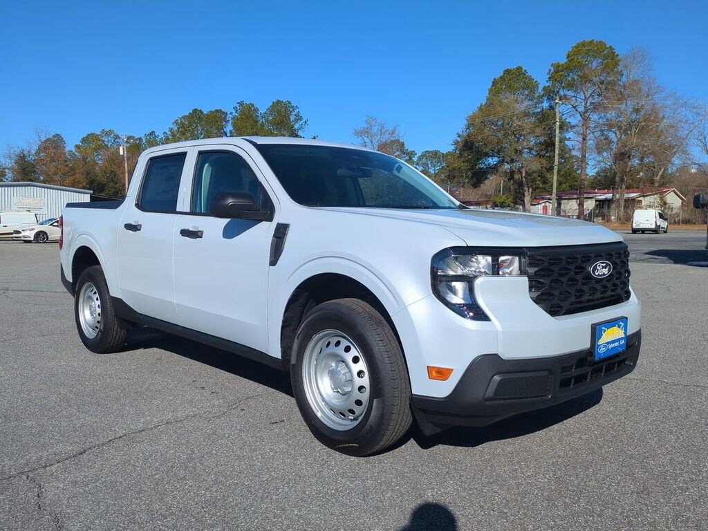 New 2025 Ford Maverick XL Truck