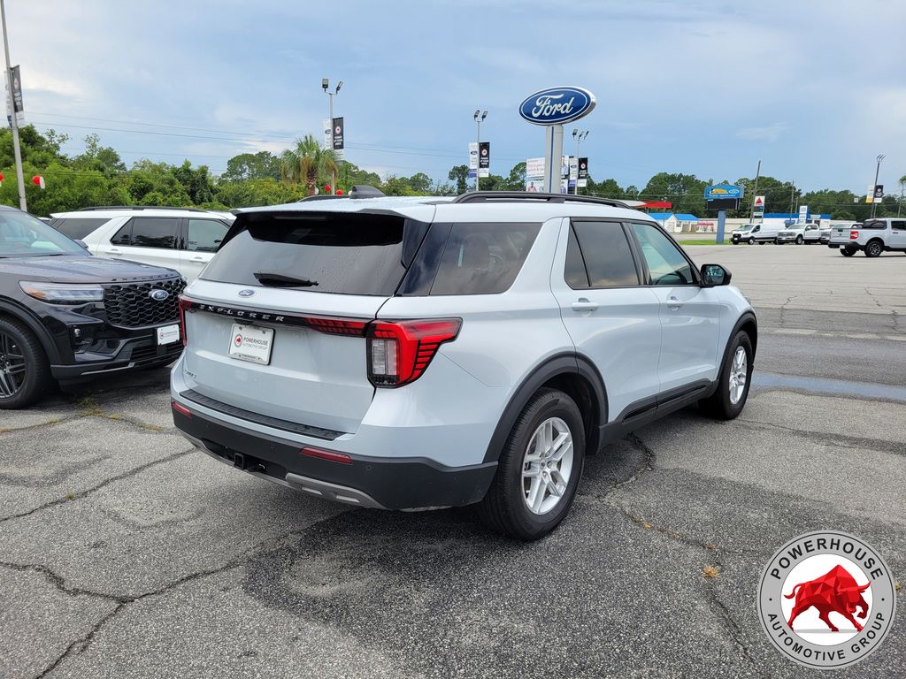 2026 Ford Explorer Active - Photo 6