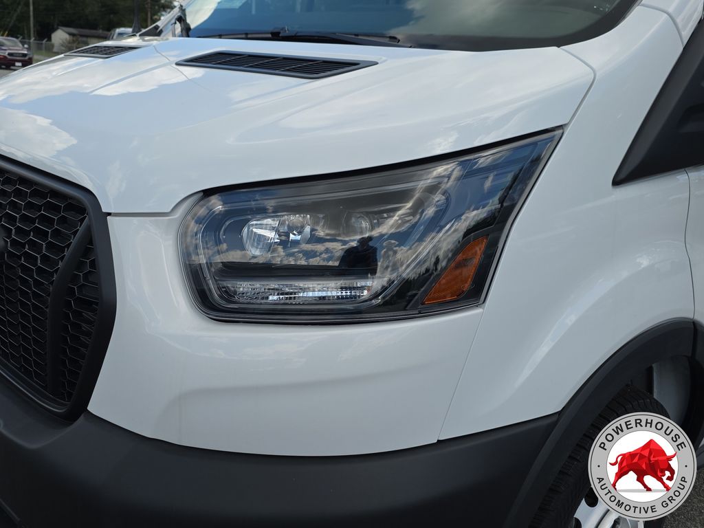 2025 Ford Transit Van Base - Photo 12