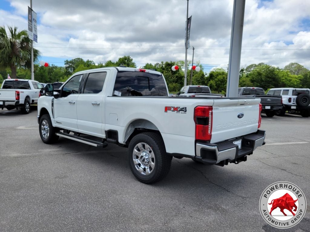 New 2026 Ford F-250SD Lariat Truck