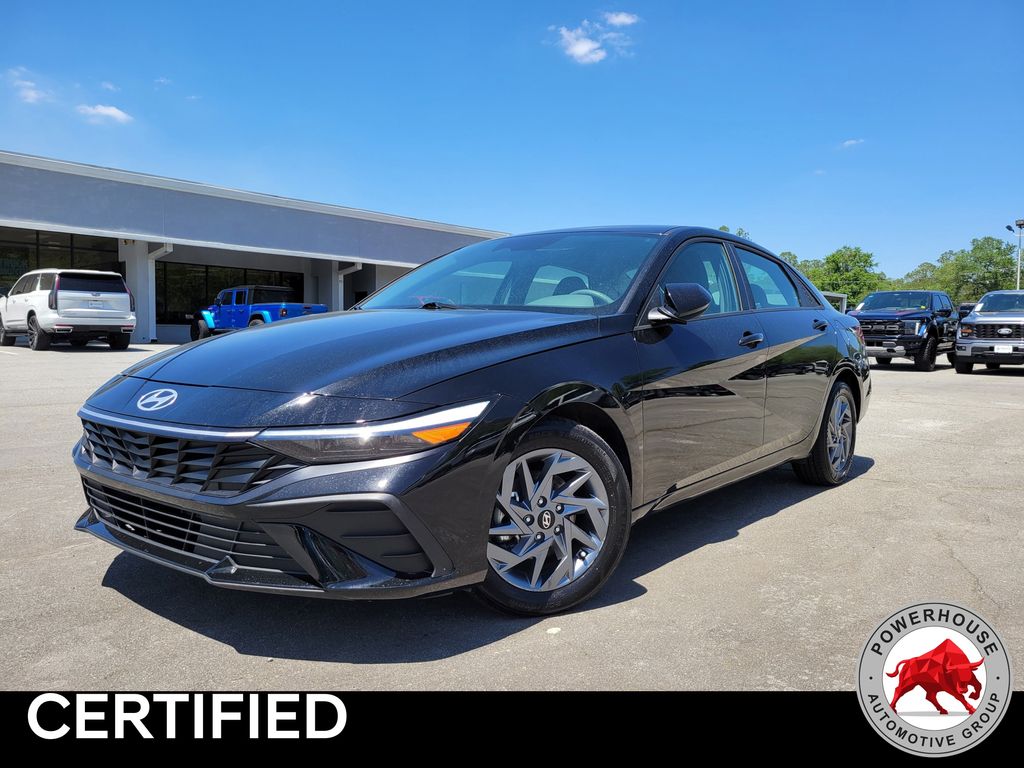 2024 Hyundai Elantra SEL