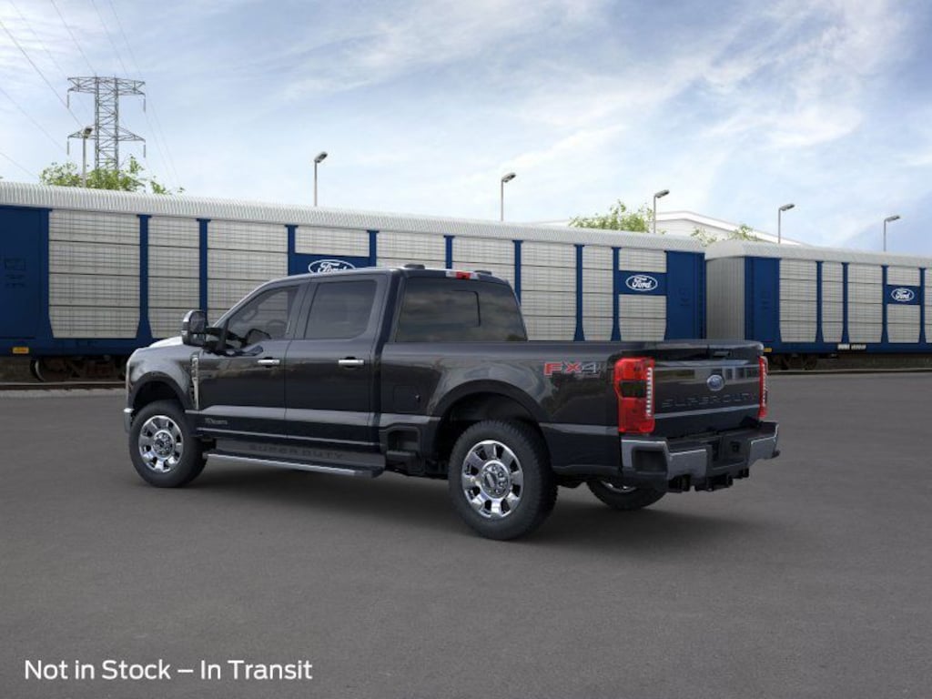 New 2025 Ford F-250SD Lariat Truck