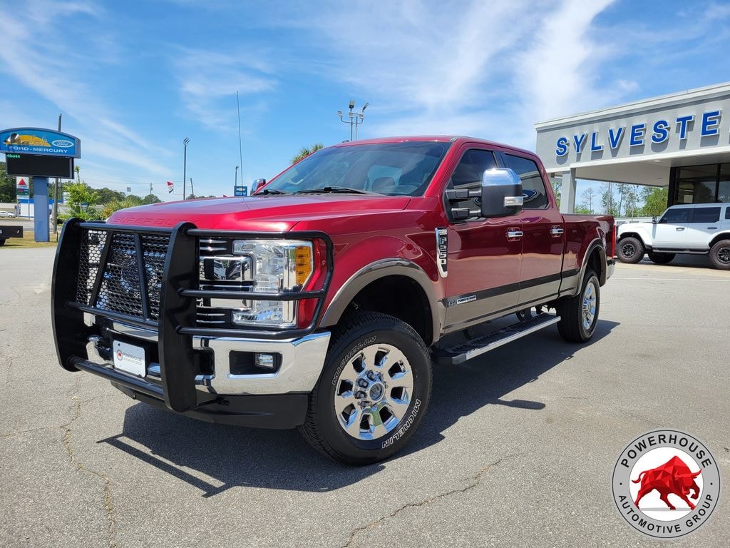 Used 2017 Ford F-250SD Lariat Truck