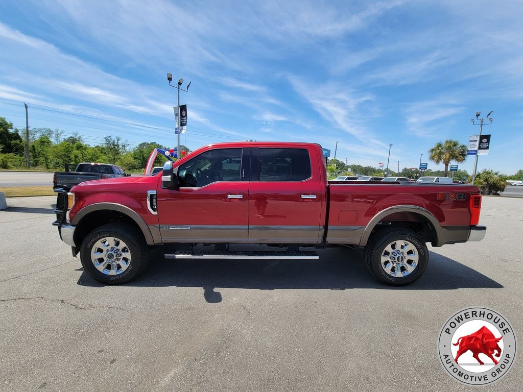 Used 2017 Ford F-250SD Lariat Truck