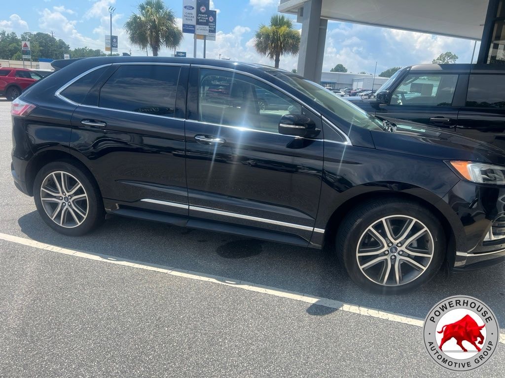 Used 2019 Ford Edge Titanium SUV