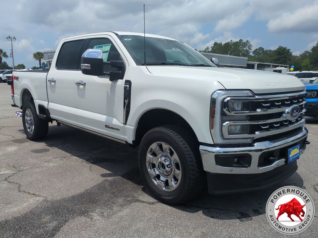 2025 Ford F-350 Super Duty Lariat - Photo 3