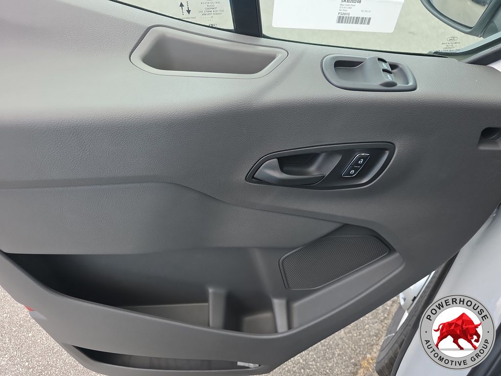 2025 Ford Transit Van Base - Photo 25