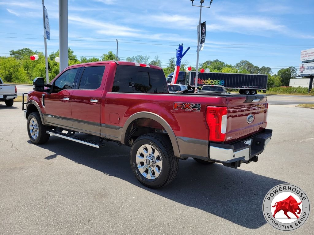 Used 2017 Ford F-250SD Lariat Truck