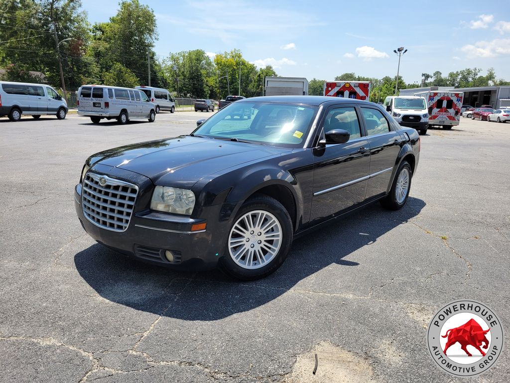 Used 2009 Chrysler 300 Touring with VIN 2C3KA53V89H607271 for sale in Sylvester, GA