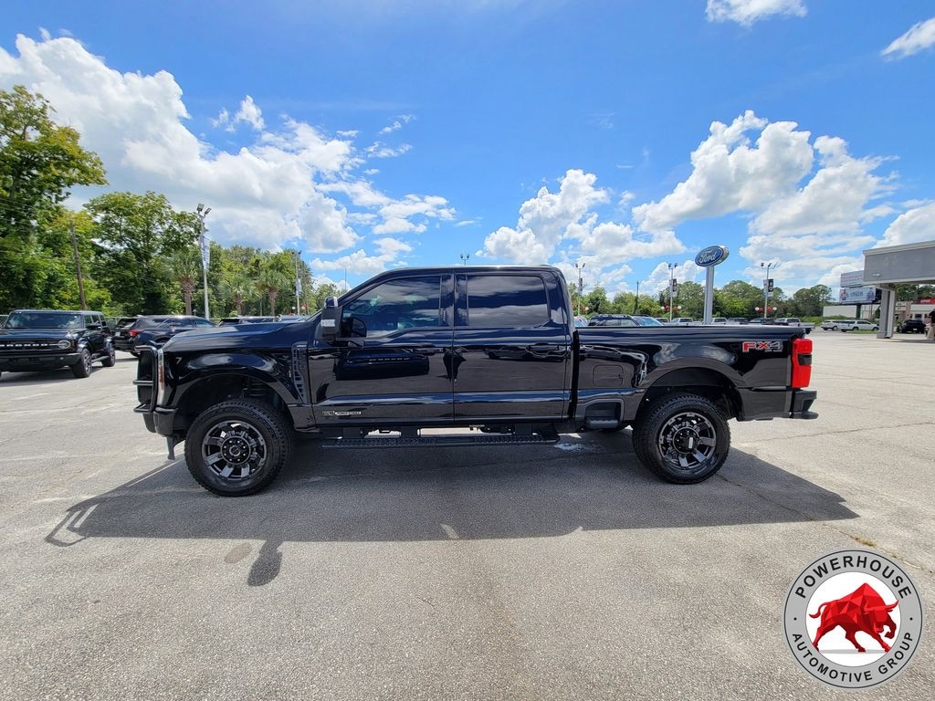 Used 2024 Ford F-250SD Lariat Truck