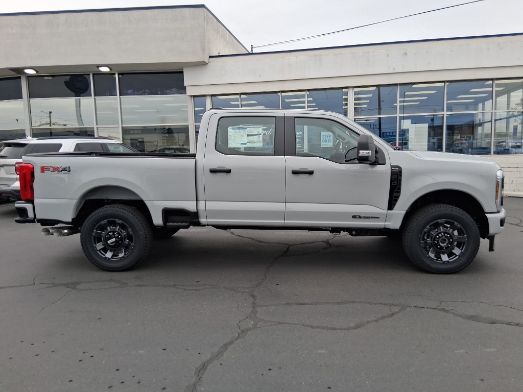 New 2026 Ford F-250  Truck Crew Cab