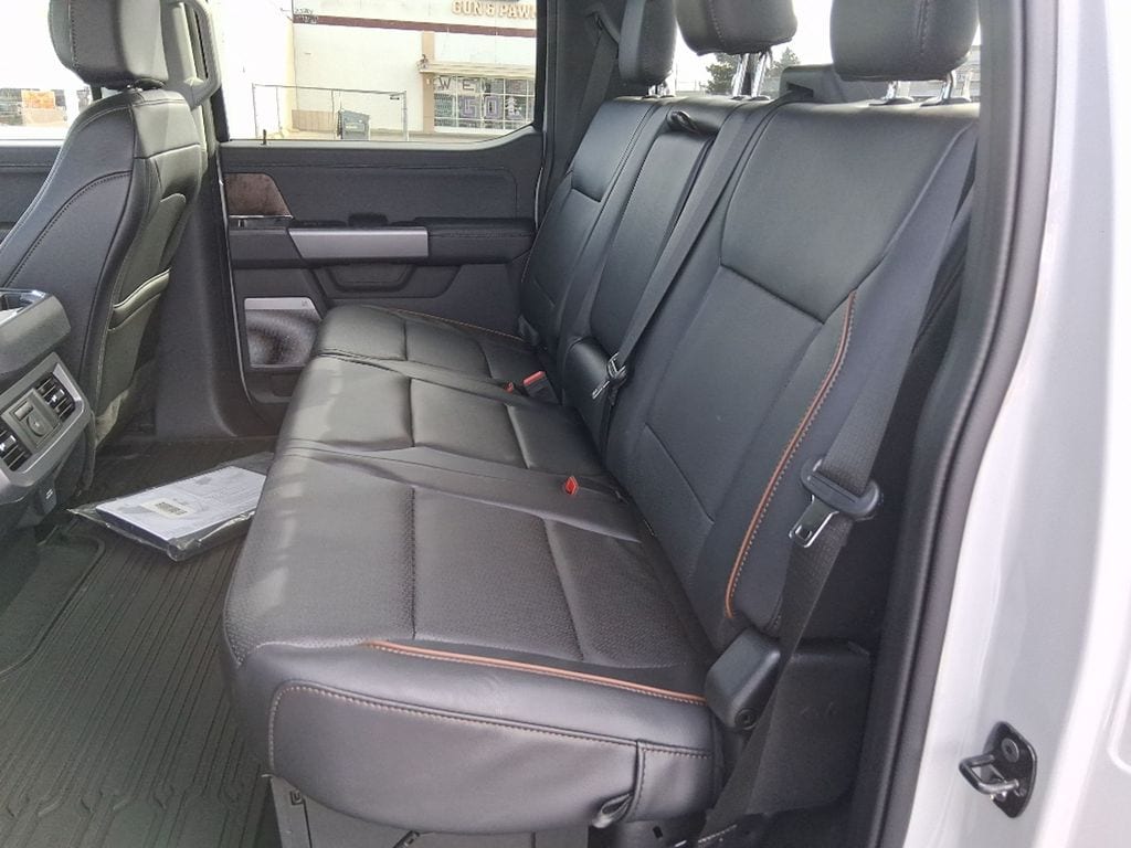 2025 Ford F-350 Super Duty Lariat - Photo 10