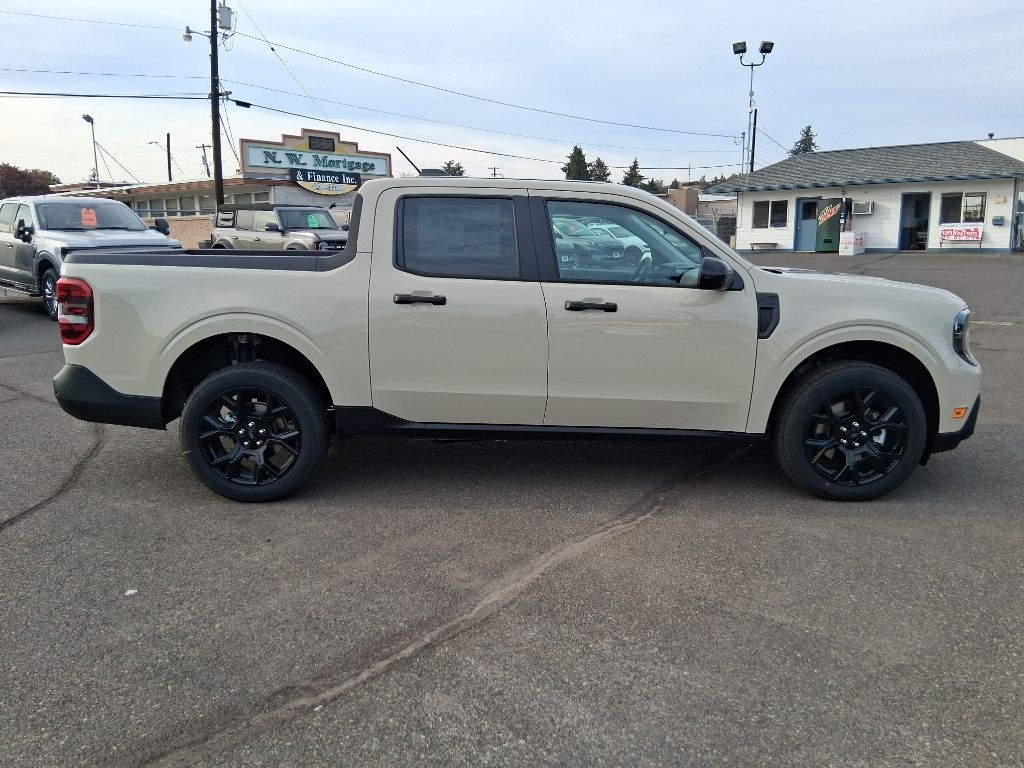 New 2025 Ford Maverick XLT Truck SuperCrew