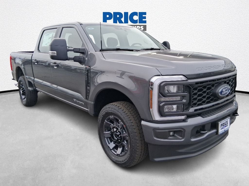 2026 Ford F-250 XL 4x4 Crew Cab 6-3/4' Box's photo