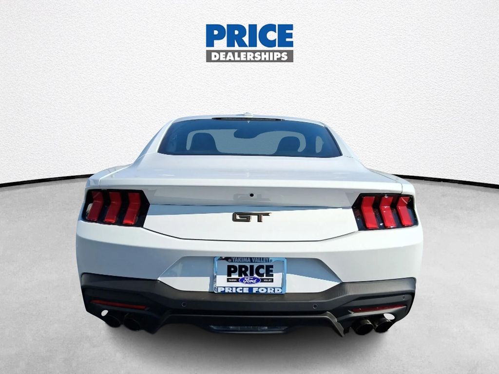 2025 Ford Mustang GT Premium Fastback - Photo 4