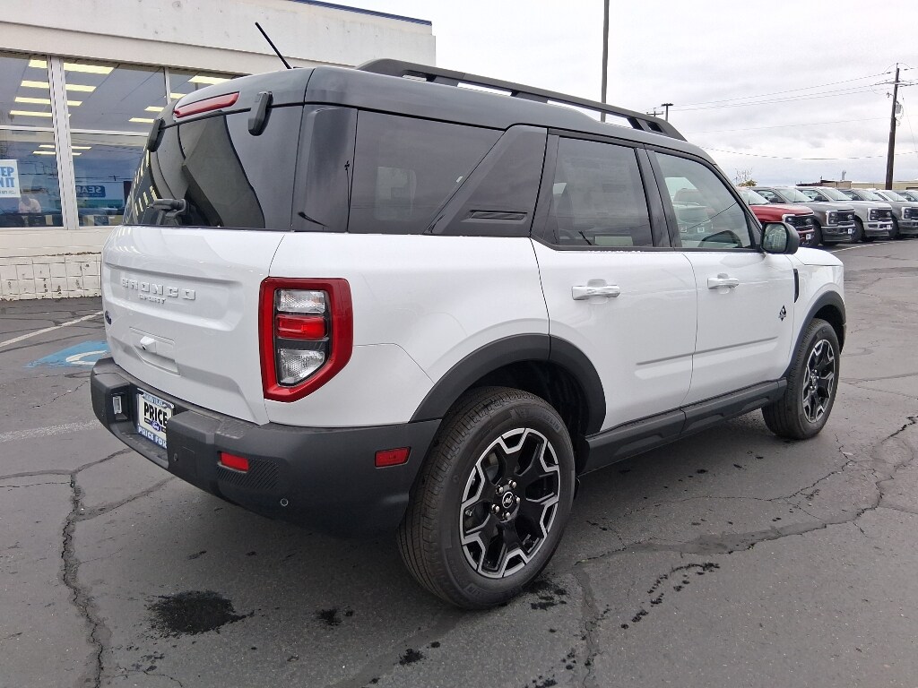 New 2025 Ford Bronco Sport Outer Banks SUV