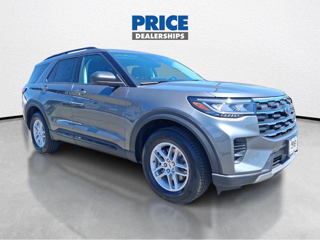 2026 Ford Explorer Active 4WD's photo