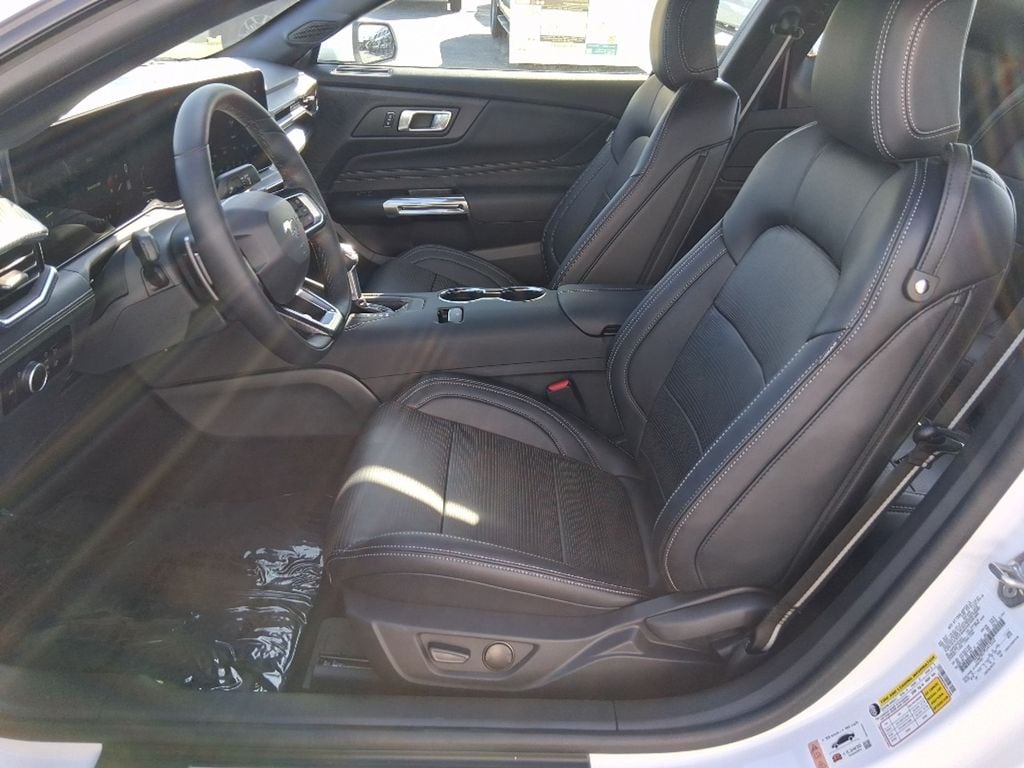 2025 Ford Mustang GT Premium Fastback - Photo 10