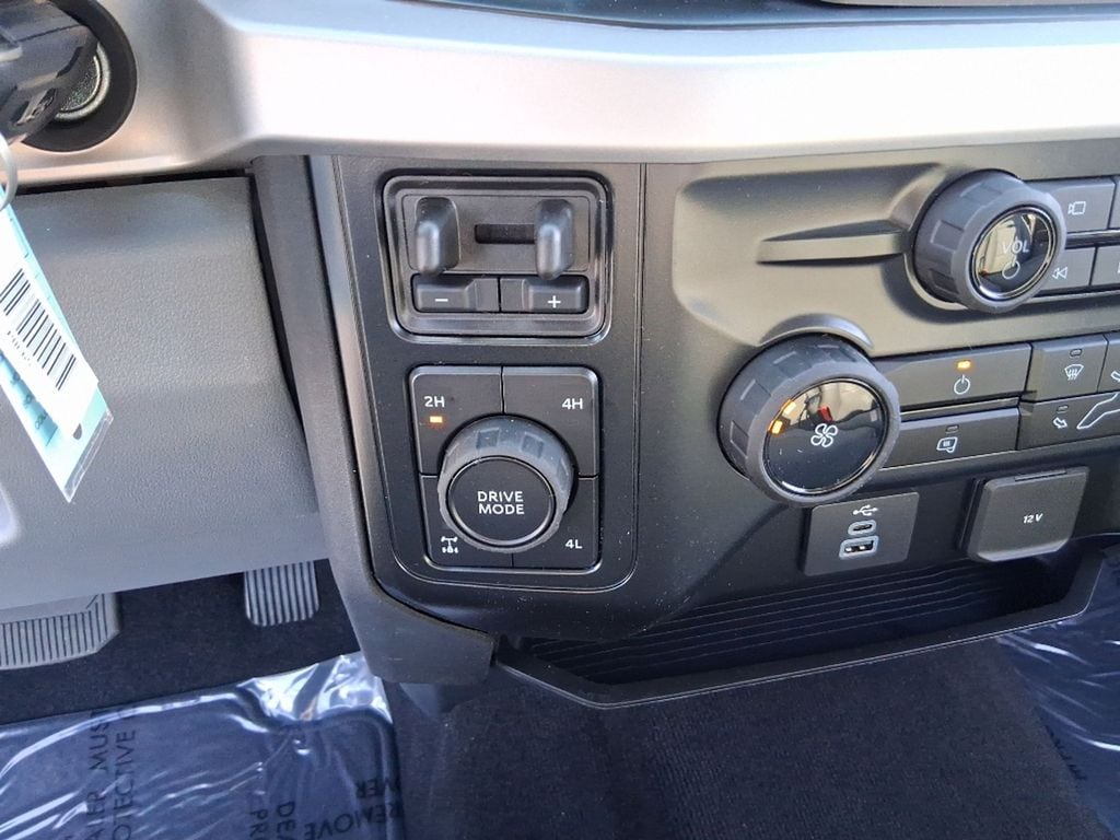 2026 Ford F-250 Super Duty XL - Photo 15