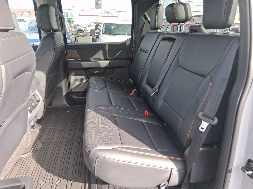 2026 Ford F-250 Super Duty Lariat - Photo 12