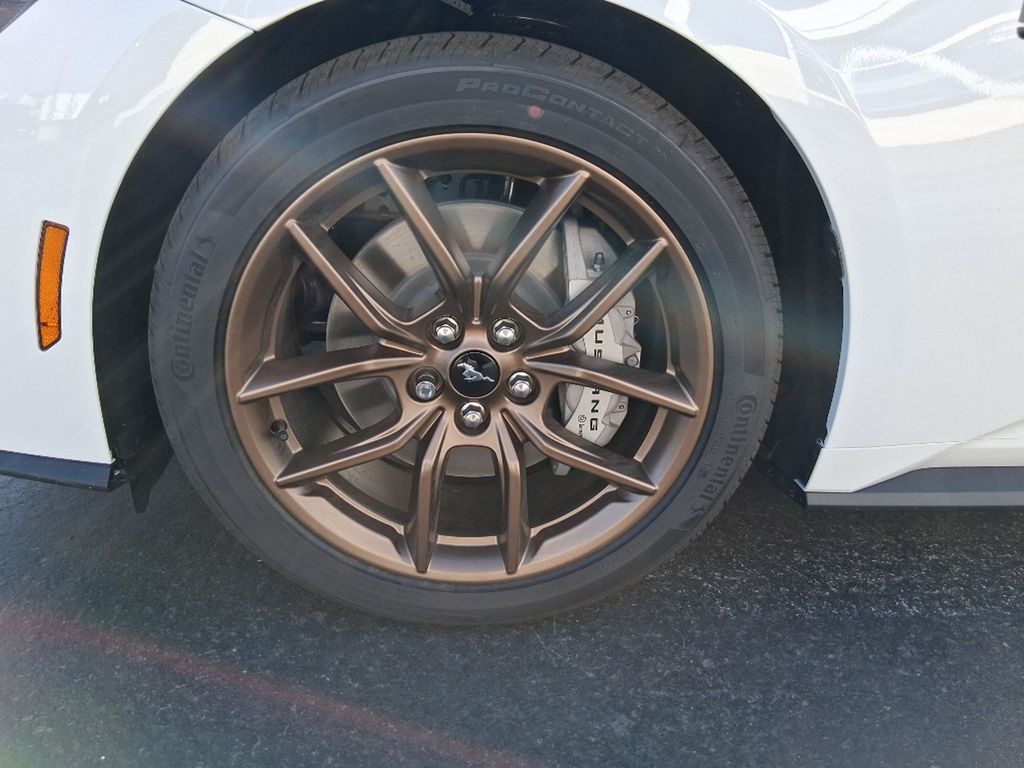 2025 Ford Mustang GT Premium Fastback - Photo 12