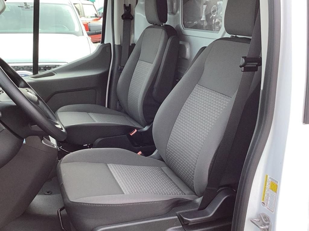 2025 Ford Transit Van Base - Photo 10