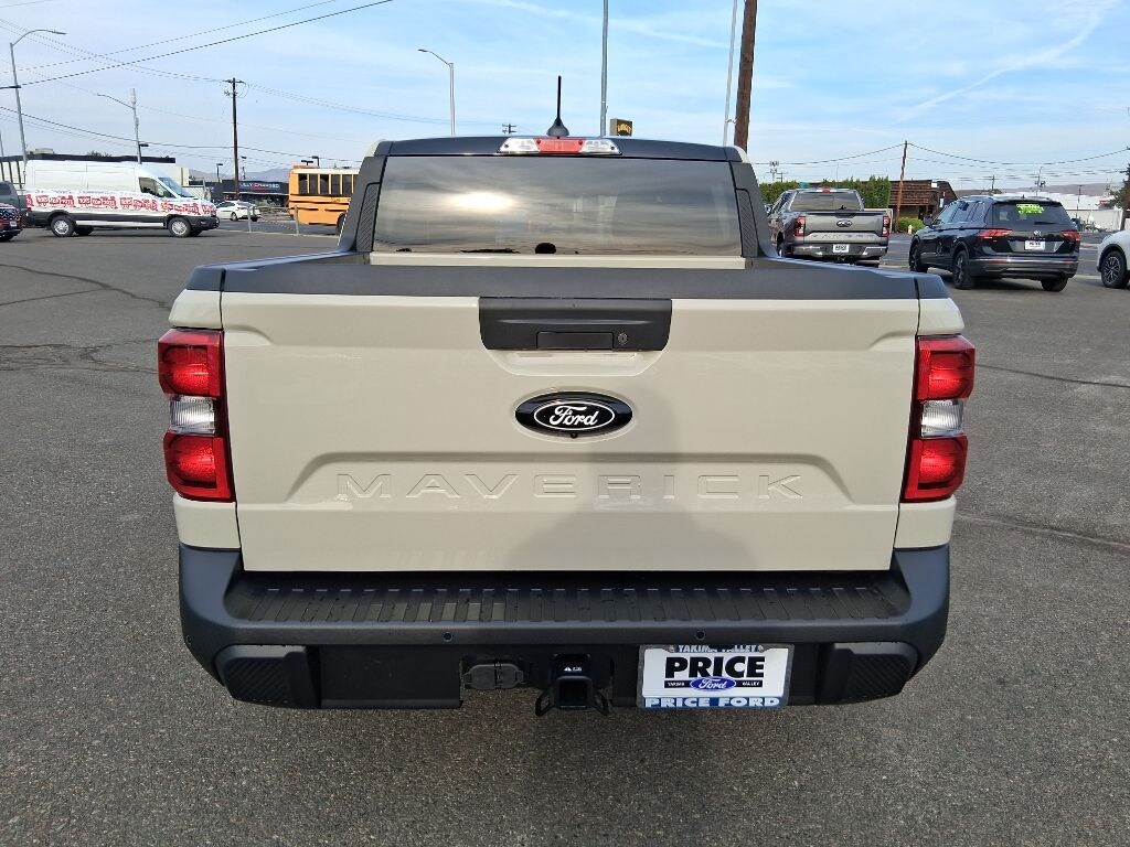 New 2025 Ford Maverick XLT Truck SuperCrew