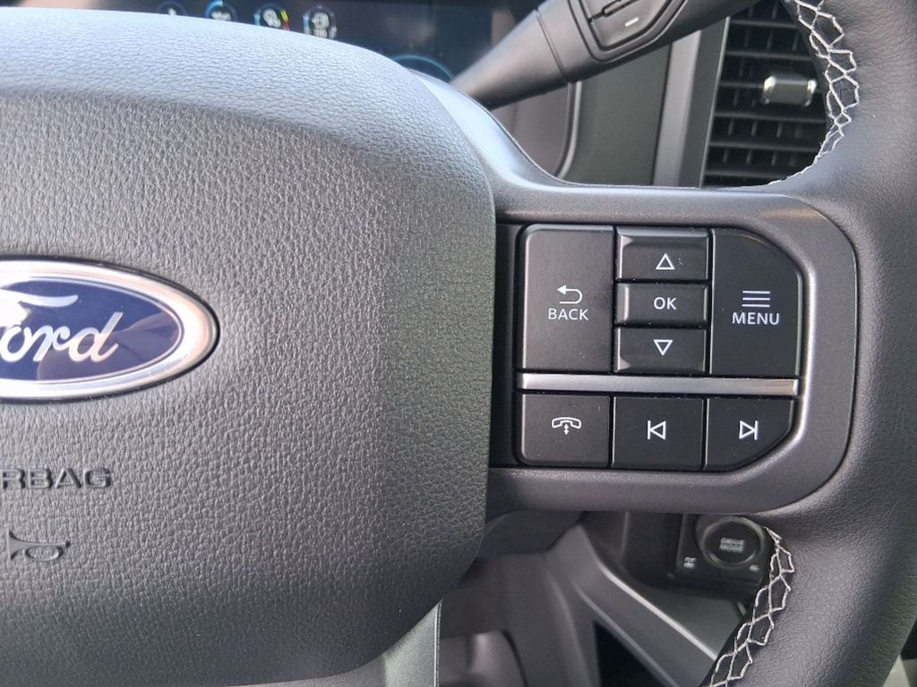 2025 Ford F-350 Super Duty Lariat - Photo 14