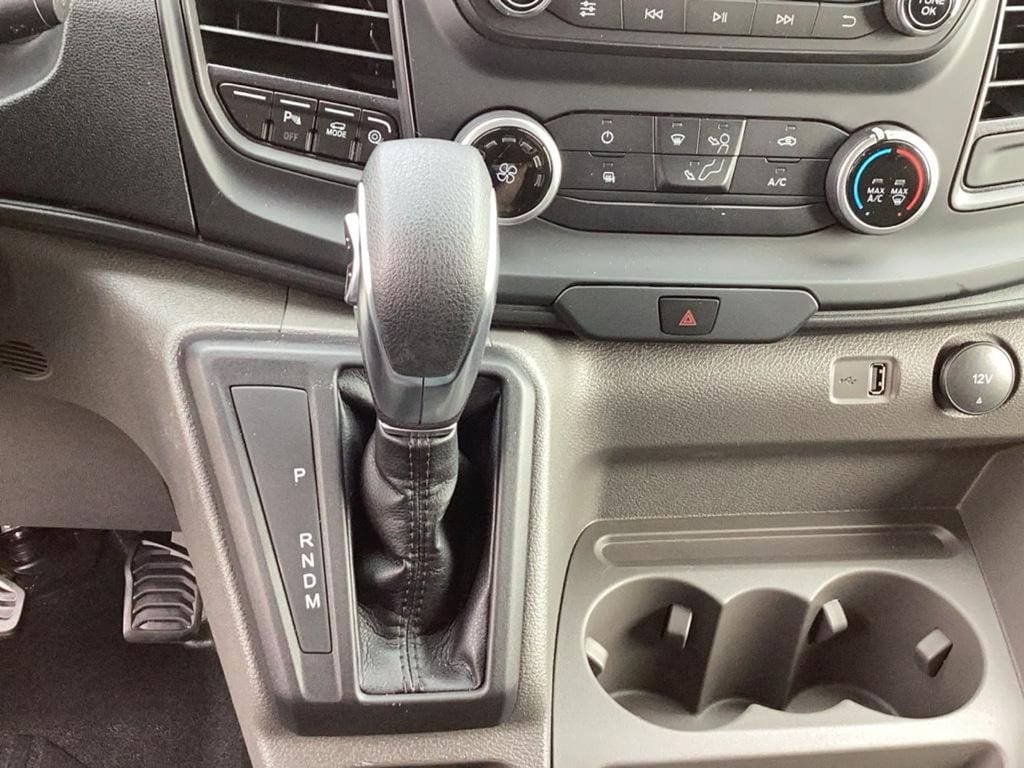 2025 Ford Transit Van Base - Photo 17