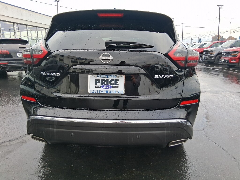 Used 2023 Nissan Murano SV SUV