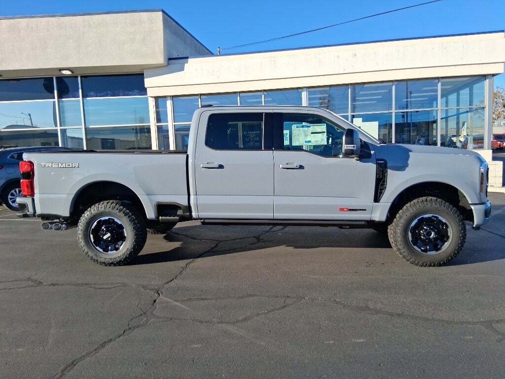 New 2026 Ford F-250  Truck Crew Cab