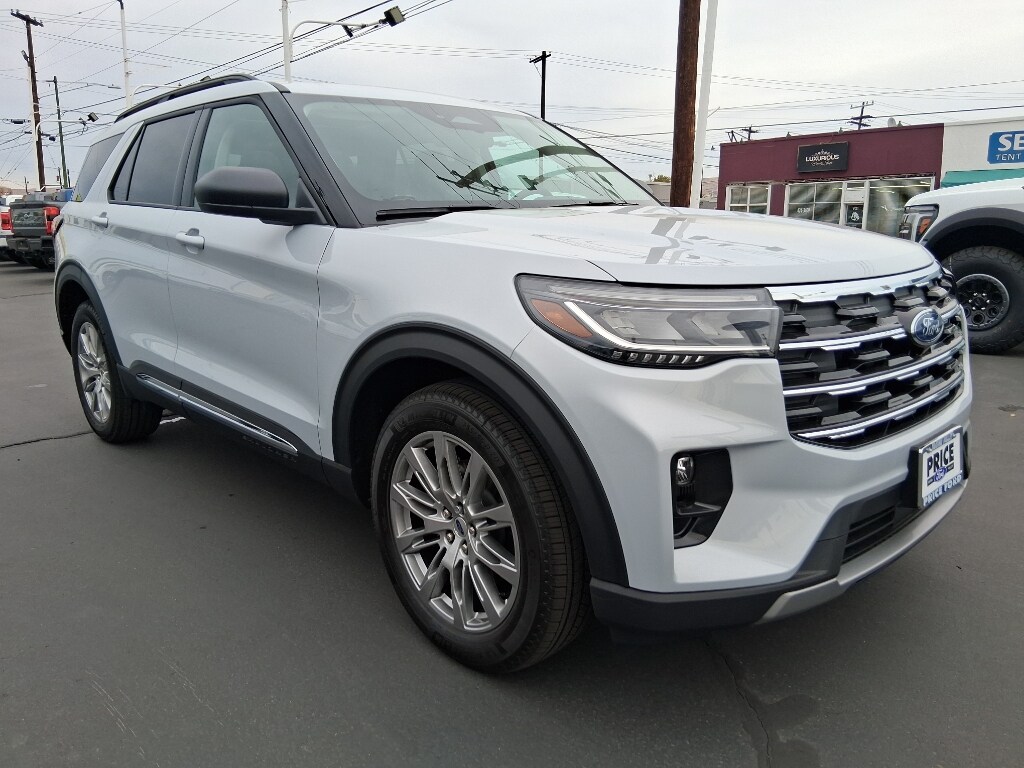 New 2025 Ford Explorer Active SUV