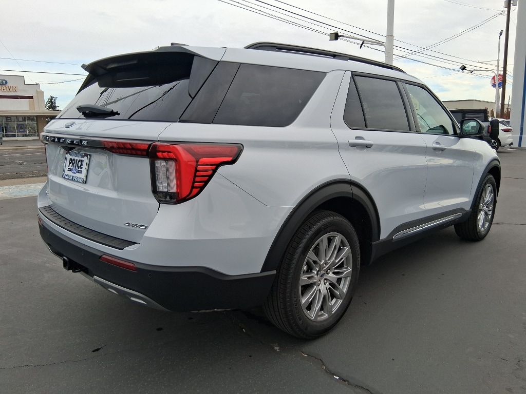 New 2025 Ford Explorer Active SUV