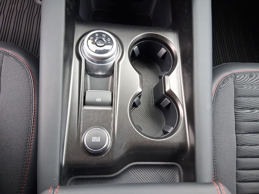 2026 Ford Explorer ST-Line - Photo 13