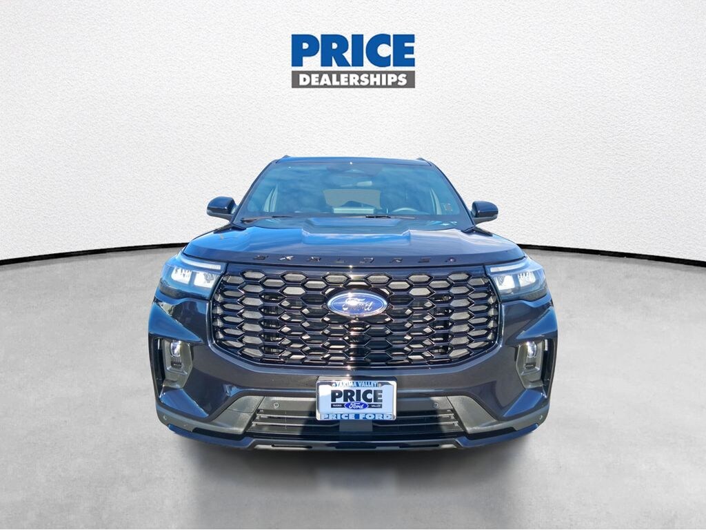 Certified 2025 Ford Explorer ST-Line SUV