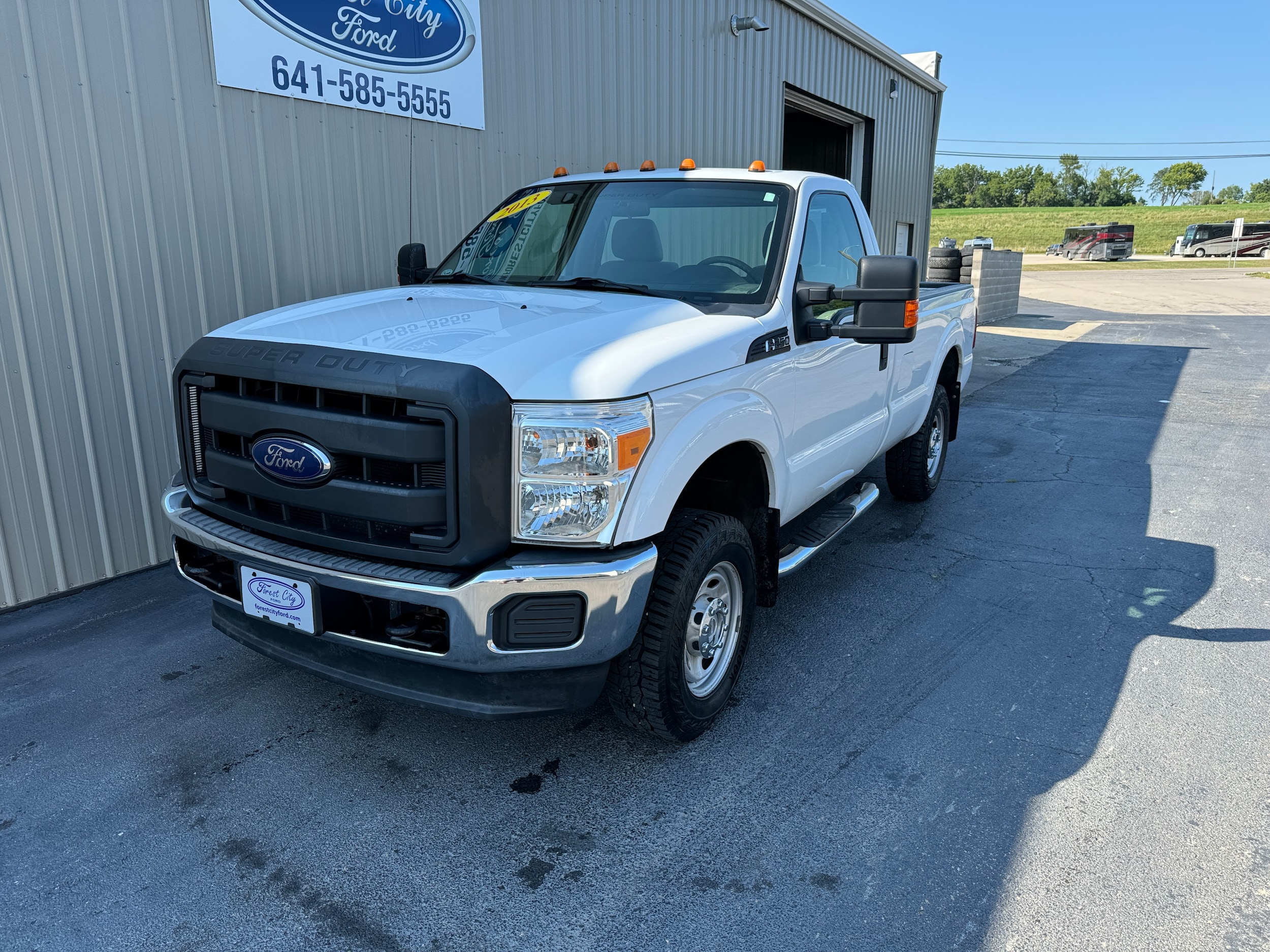 Used 2013 Ford F-250 Super Duty XLT with VIN 1FTBF2B60DEB51823 for sale in Forest City, IA