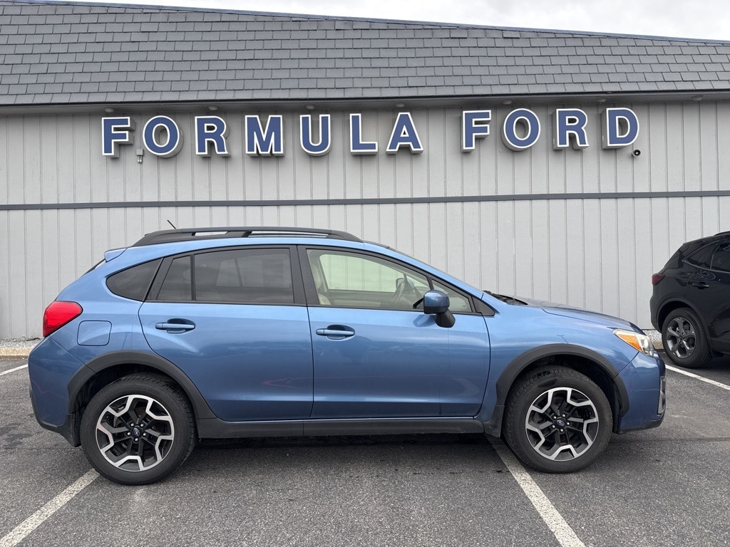 Used 2017 Subaru Crosstrek Premium with VIN JF2GPABC0H9203406 for sale in Rutland, VT