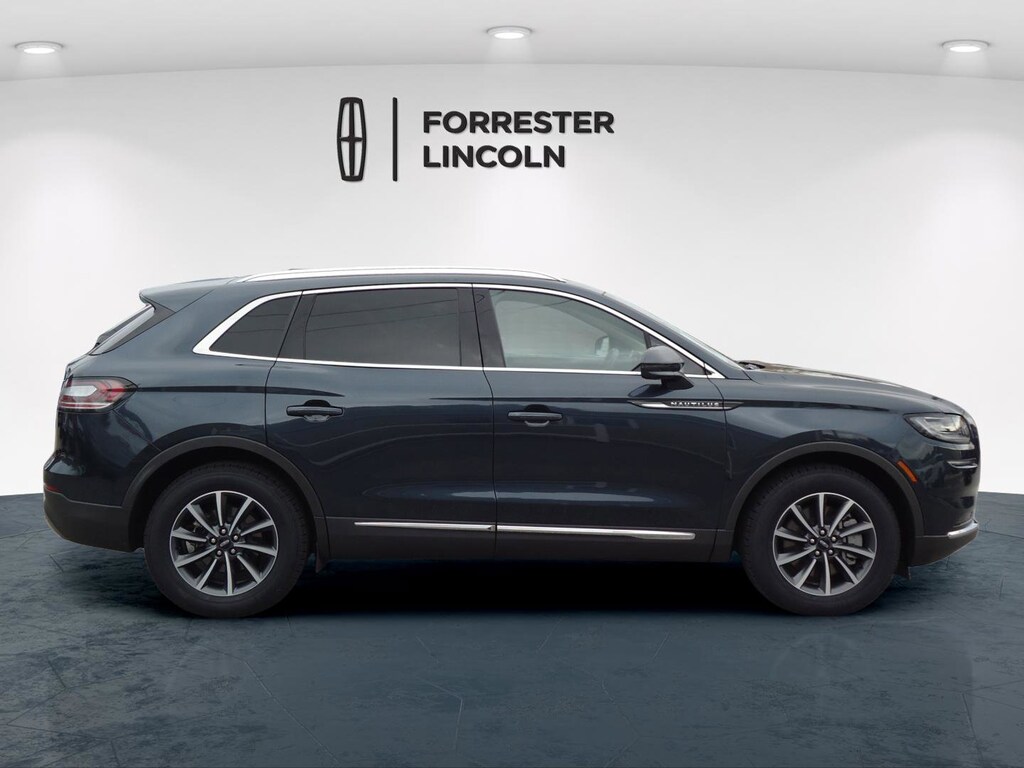 Used 2022 Lincoln Nautilus Standard SUV