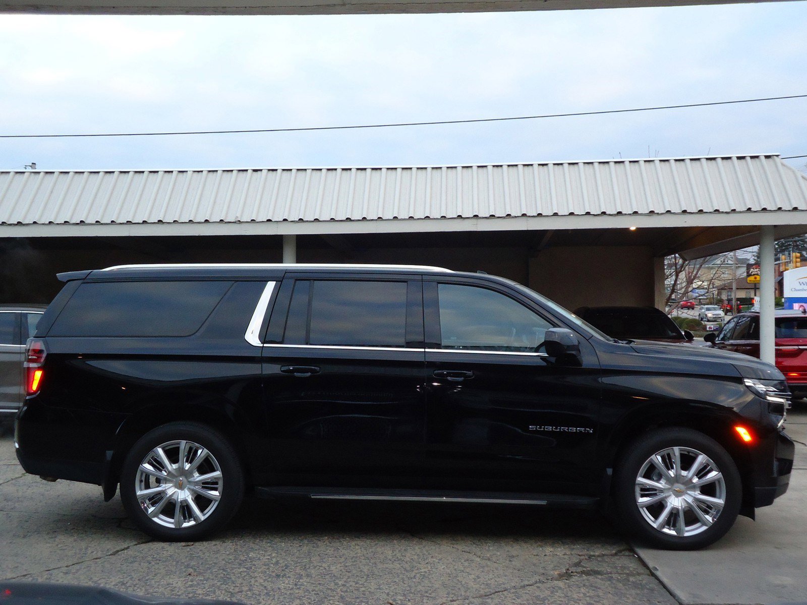 Used 2021 Chevrolet Suburban LT with VIN 1GNSKCKD0MR277793 for sale in Chambersburg, PA