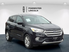 Used 2019 Ford Escape SE SUV near Waynesboro, PA