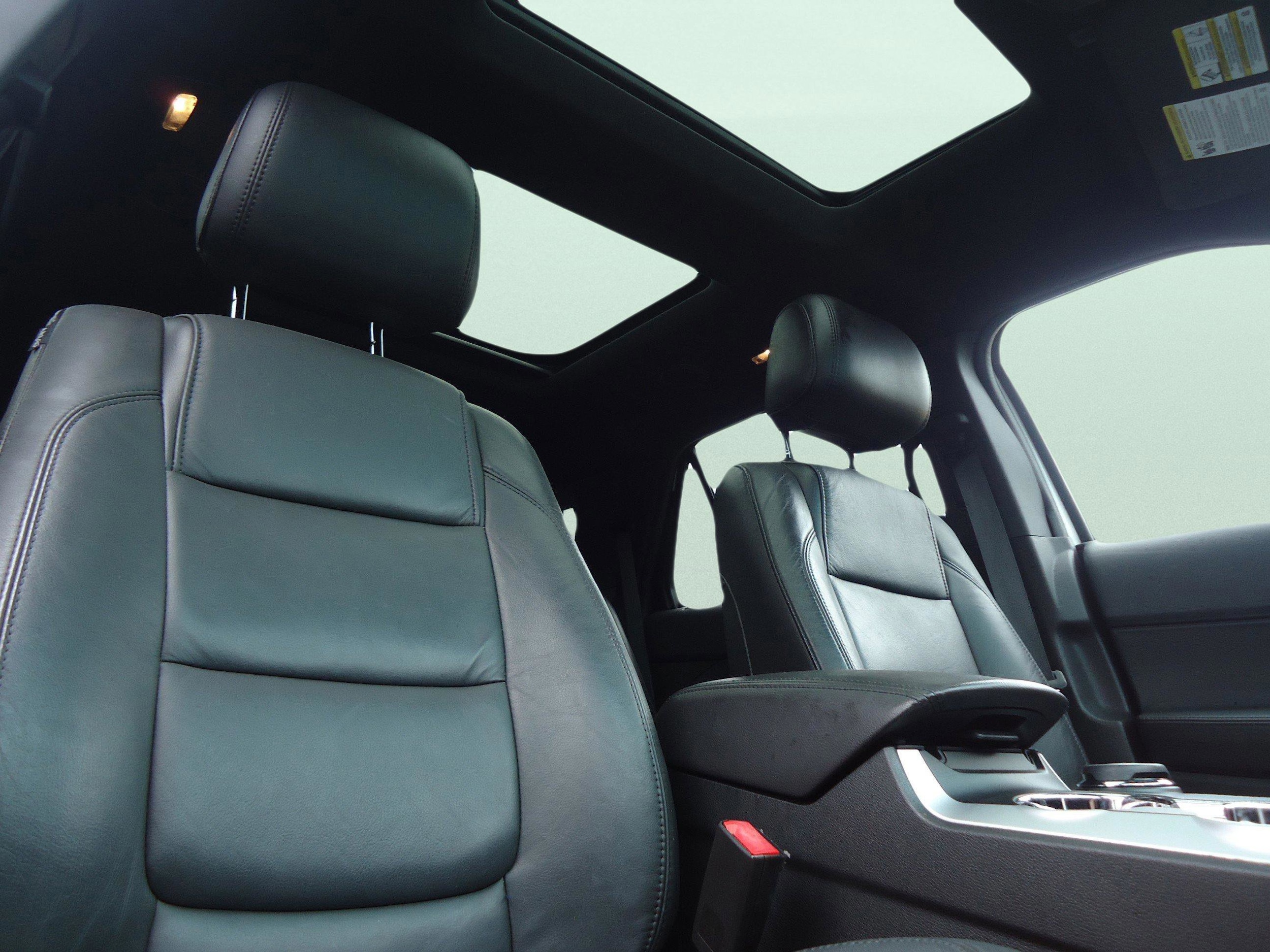 2015 Ford Explorer XLT - Photo 21