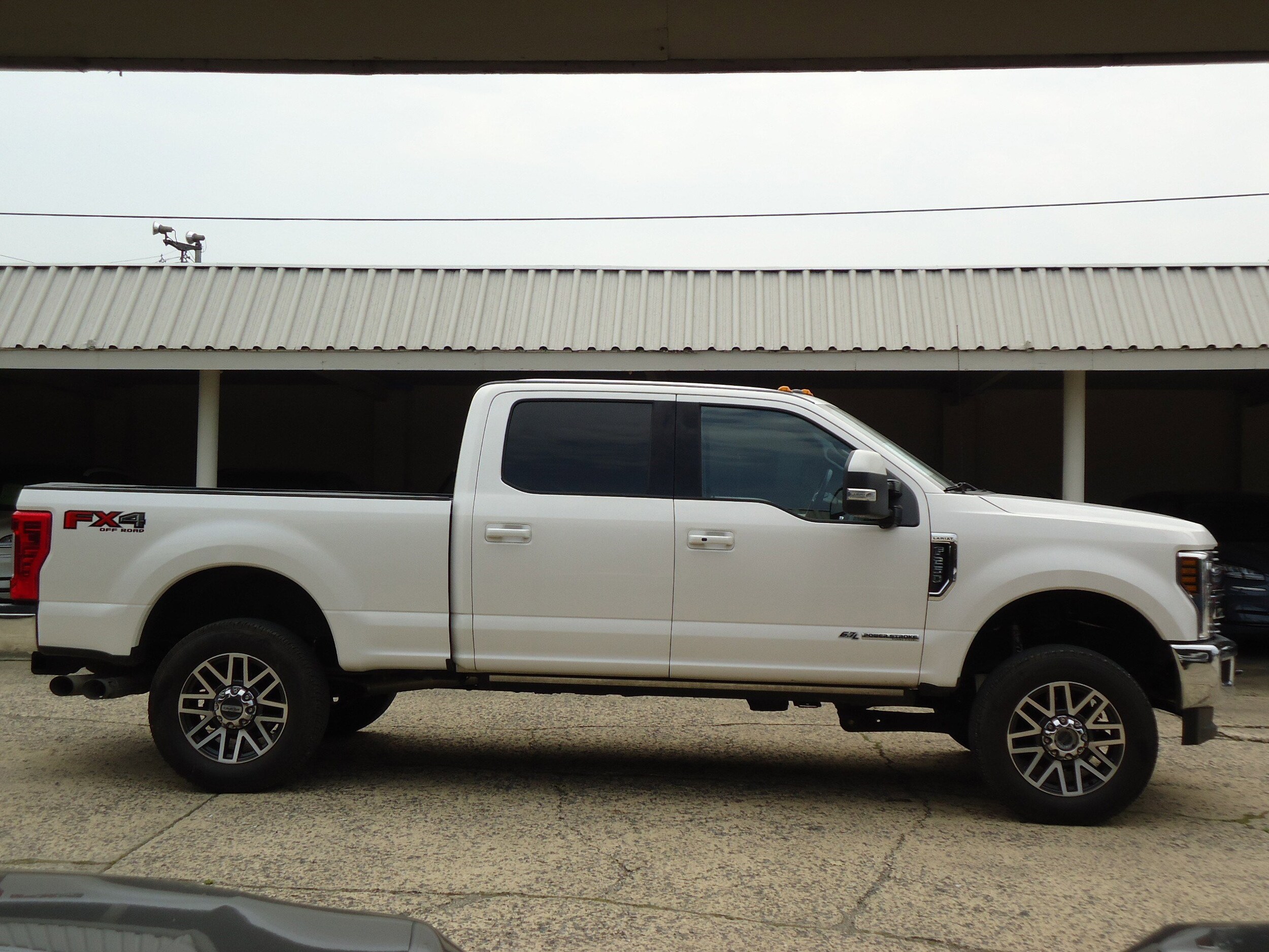 Used 2018 Ford F-250 Super Duty Lariat with VIN 1FT7W2BT8JEC54043 for sale in Chambersburg, PA