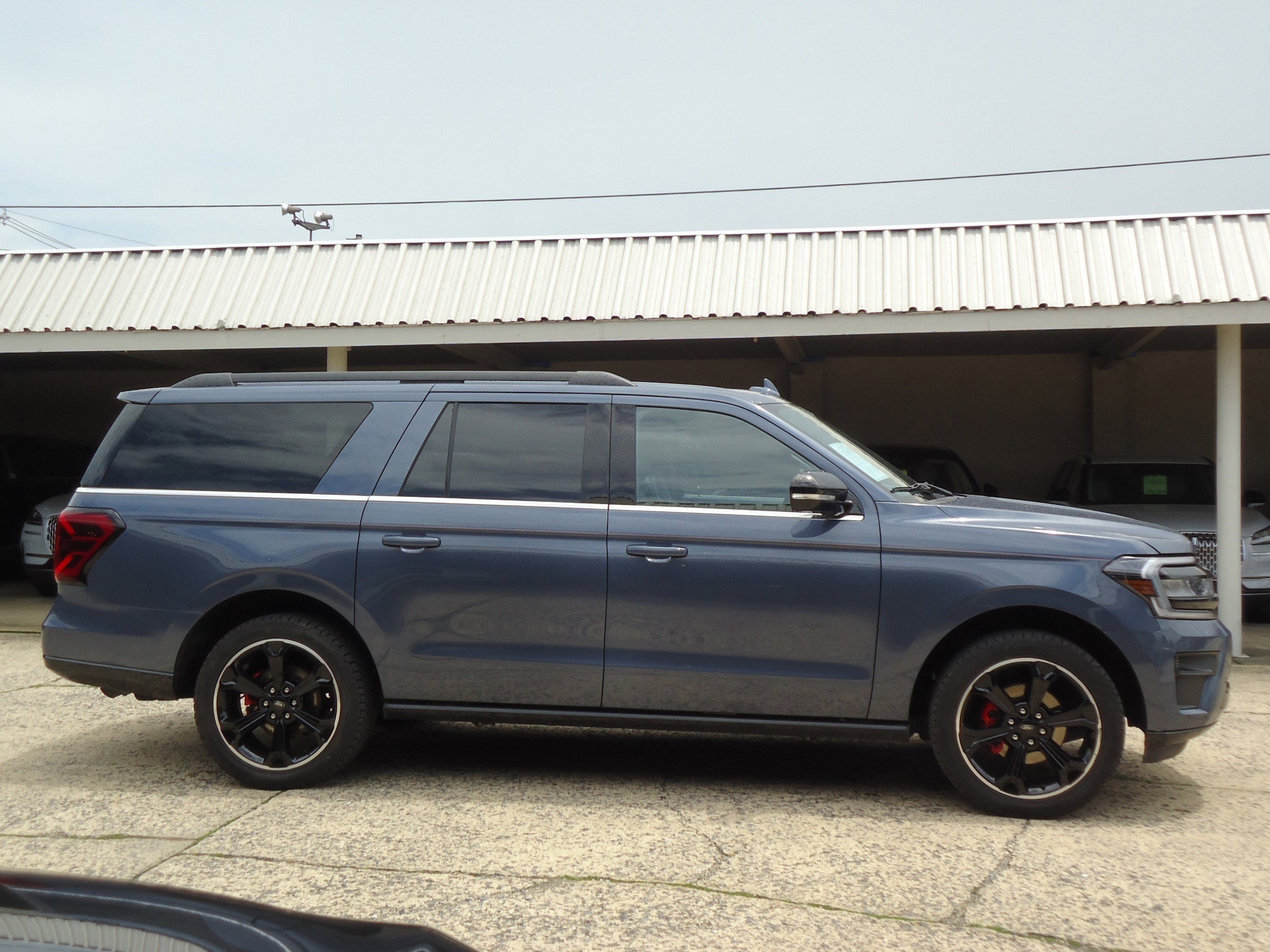 Used 2022 Ford Expedition Limited with VIN 1FMJK2AT1NEA31525 for sale in Chambersburg, PA