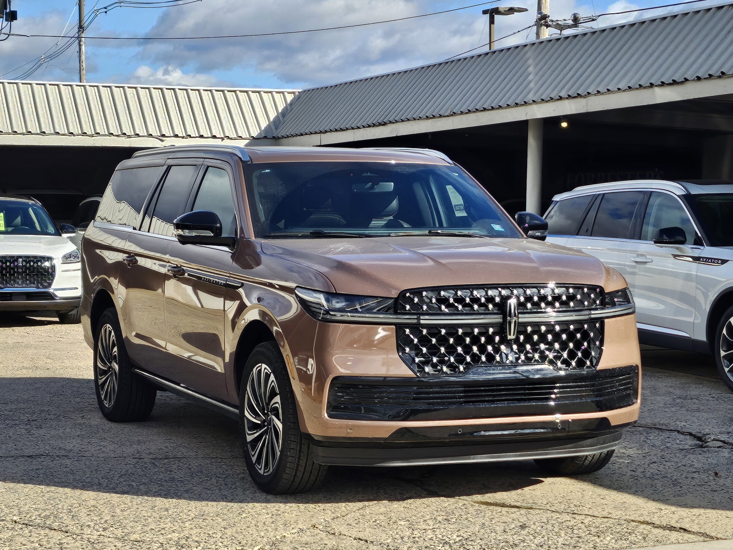 2026 Lincoln Navigator Black Label's photo