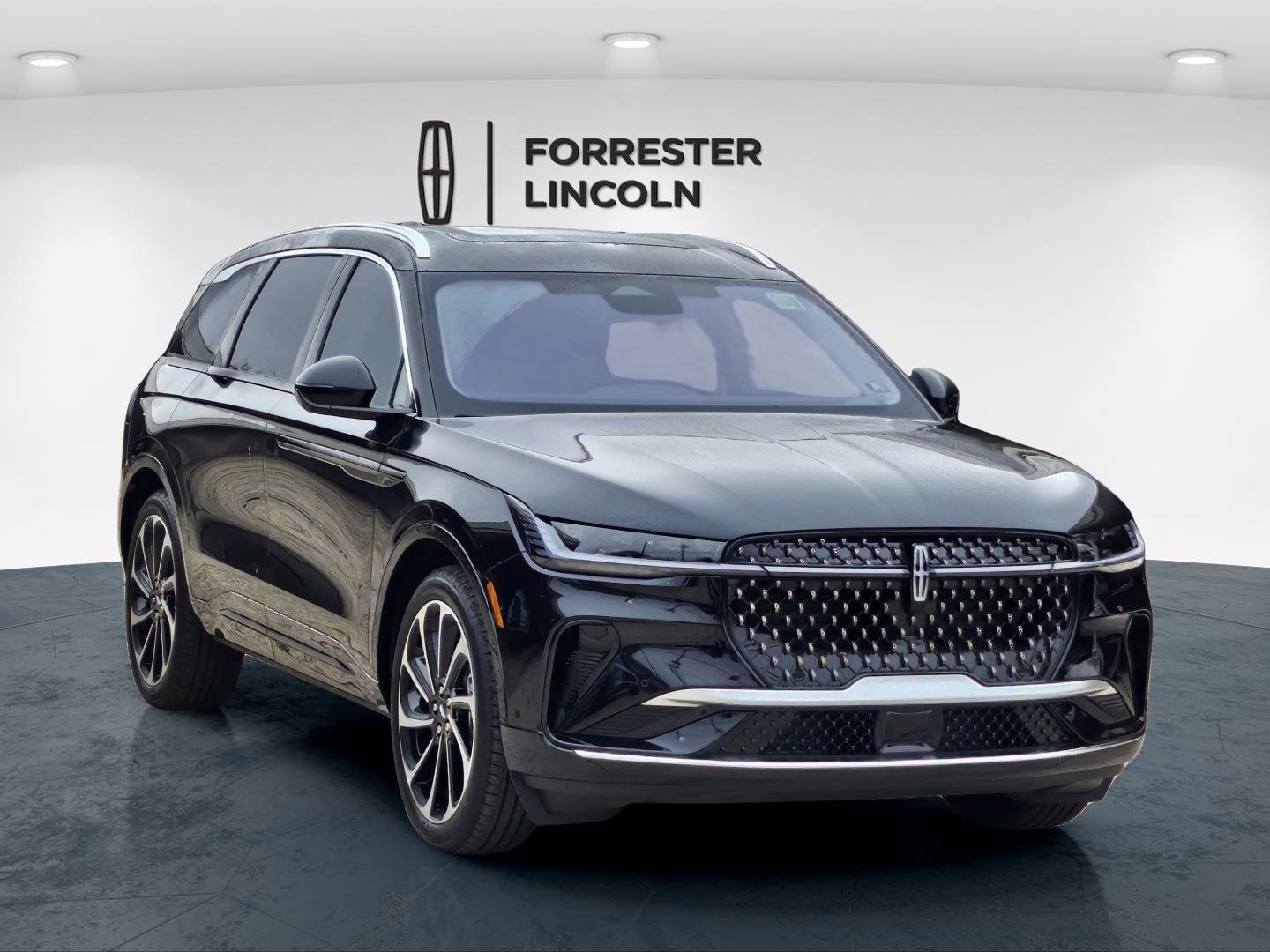 2025 Lincoln Nautilus Black Label's photo