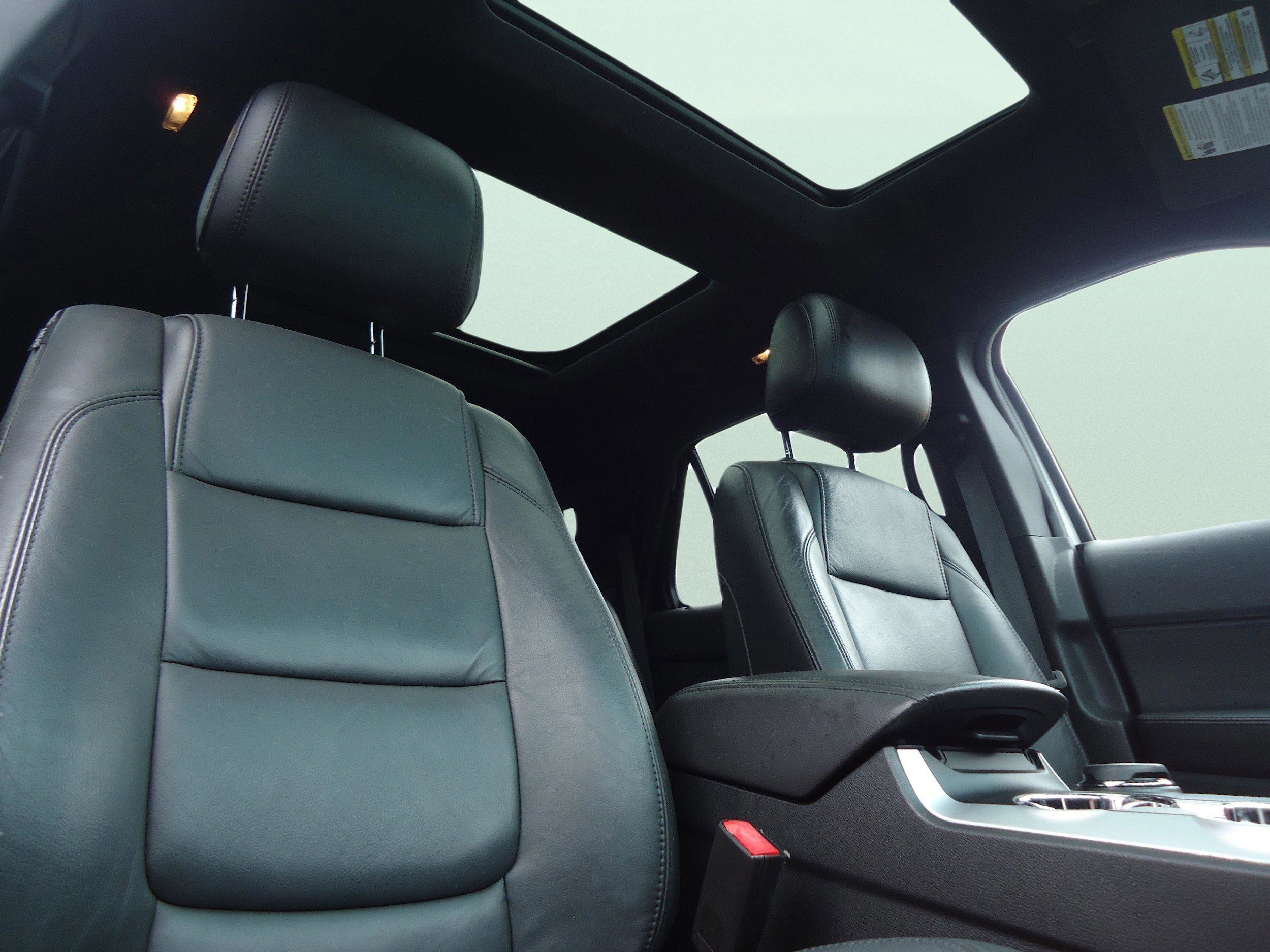 2015 Ford Explorer XLT - Photo 14